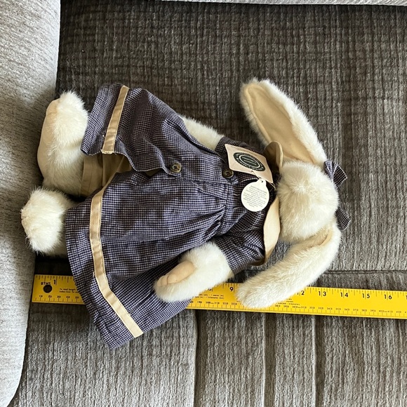REGENA HARESFORD
THE ARCHIVE COLLECTION 
BOYDS BEARS BUNNY - Picture 8 of 10